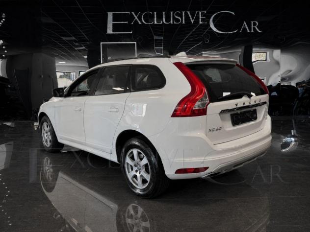 Volvo XC60 2.4 D4 181 CV AWD Momentum - Foto 5