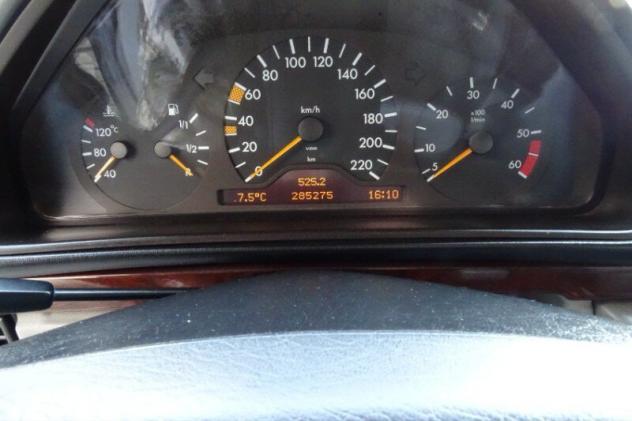 Mercedes-Benz Classe G G 300 turbodiesel cat corto S.W. - Foto 10