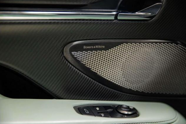 ASTON MARTIN DB12 BOWERS&WILKINS|360°VIEW|Q SPECIAL PAINT|CARBON rif. 23837726 - Foto 8