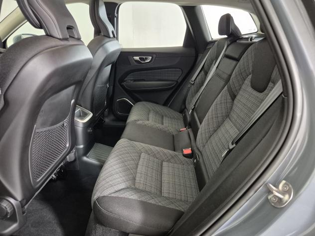 Volvo XC60 II 2022 2.0 t6 recharge phev obc 3,7kW Core awd auto - Foto 7