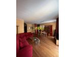 AMPIO 3 LOCALI CON TERRAZZO