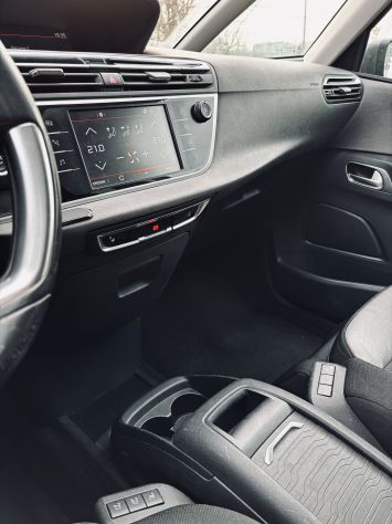 Citroen C4 Picasso BlueHDi 150 S&S EAT6 Business 2017 - Foto 9