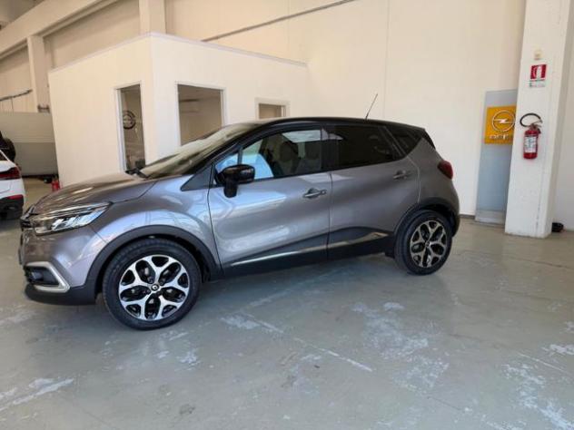 RENAULT Captur dCi 8V 110 CV Start&Stop Energy Intens rif. 24159267 - Foto 2