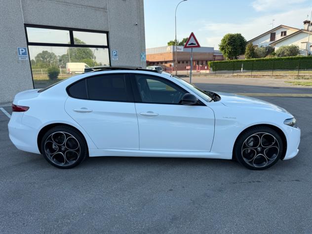 Alfa Romeo Giulia 2.0 Turbo 280 CV AT8 AWD Q4 Veloce - Foto 5