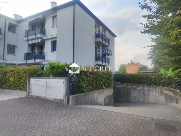 APPARTAMENTO di 3 vani e di 77 mq (SAN VENDEMIANO) rif. SM74 - Foto 10