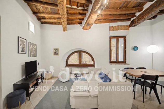 Appartamento di 95 m² con 3 locali in vendita a Siena - Foto 4