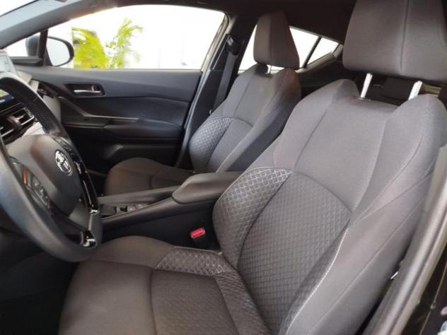 TOYOTA C-HR 1.8 Hybrid E-CVT Business rif. 23957011 - Foto 7