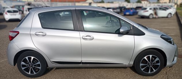 Toyota Yaris 1.0 72 CV Benzina - 49700 km - 2018 - Foto 3