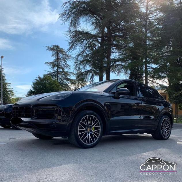 PORSCHE Cayenne Coupé 3.0 E-Hybrid rif. 24168387 - Foto 3