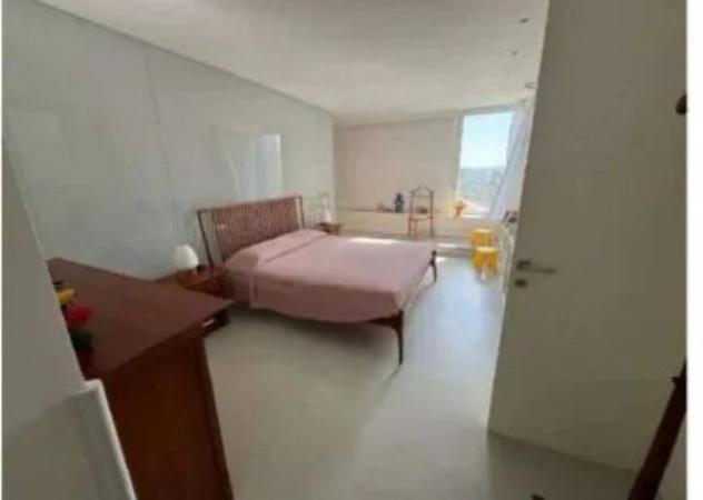 Immobile in asta di 340 m² con più di 5 locali e box auto in vendita a Siracusa - Foto 8