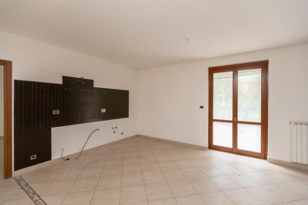 Appartamento di 68 m² con 2 locali e box auto in affitto a Castiglione Torinese - Foto 9