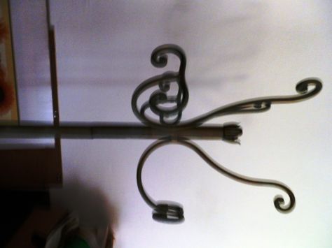 Vari articoli di arredamento in legno massiccio - Foto 9