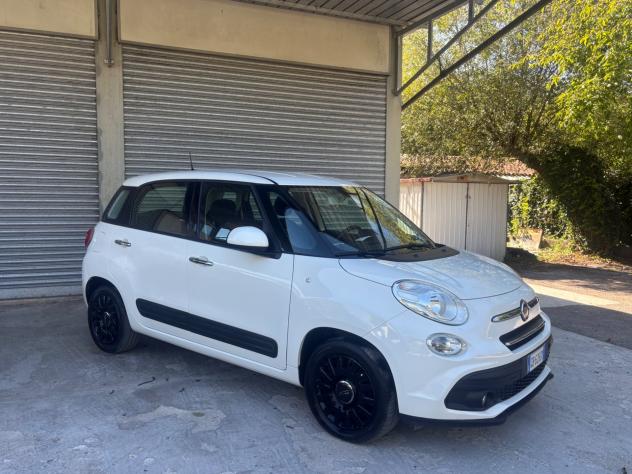 Fiat 500L 1.3 Multijet 95 CV Urban - Foto 2