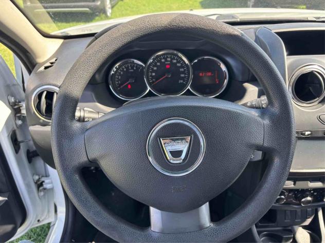 Dacia Duster 1.6 110CV 4x2 GPL Laurte - Foto 9