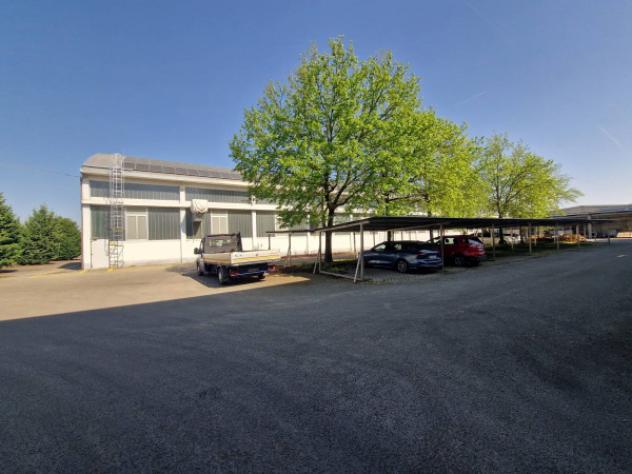 Immobile di 5670 m² con più di 5 locali in affitto a Abbiategrasso - Foto 3