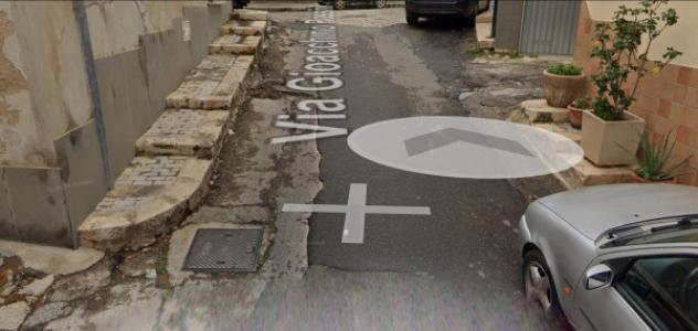 Immobile in asta di 90 m², box auto in vendita a Comiso - Foto 2