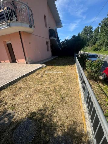 TRASANNI VENDESI APPARTAMENTO INDIPENDENTE AL PIANO TERRA CON AMPIO SCOPERTO ESCLUSIVO - Foto 18