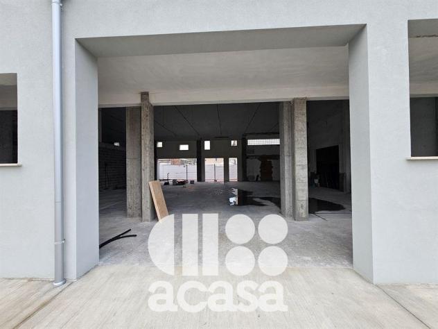 NEGOZIO PALESTRA SHOWROOM MAGAZZINO - Foto 15