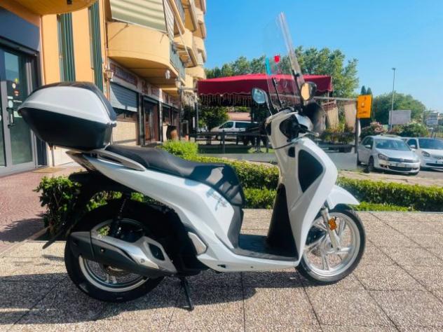 HONDA SH 150 TUTTO INCLUSO ANCHE PASSAGGIO rif. 23989814 - Foto 7