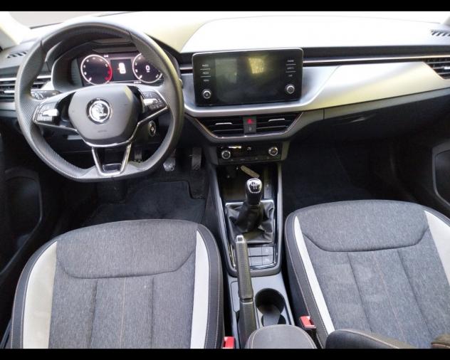 Škoda Kamiq 1.0 TSI Black Dots - Foto 10
