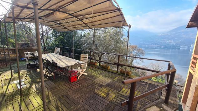 VILLA A SCHIERA di 5 vani e di 100 mq (MONTE ISOLA) rif. 78538