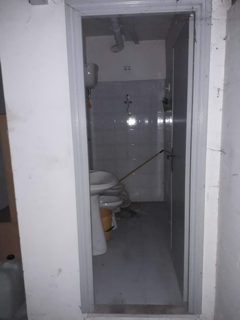 Ampio Magazzino con bagno - Foto 5