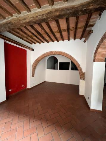 Locale comm.le/Fondo in vendita a Pisa 85 mq Rif: 1095821