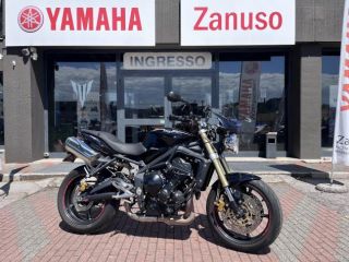 Triumph Street Triple 675