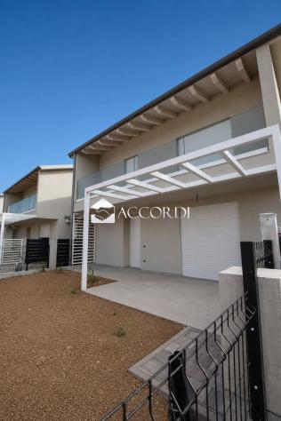 VILLA A SCHIERA di 4 vani e di 181 mq (GIAVERA DEL MONTELLO) rif. PS103A