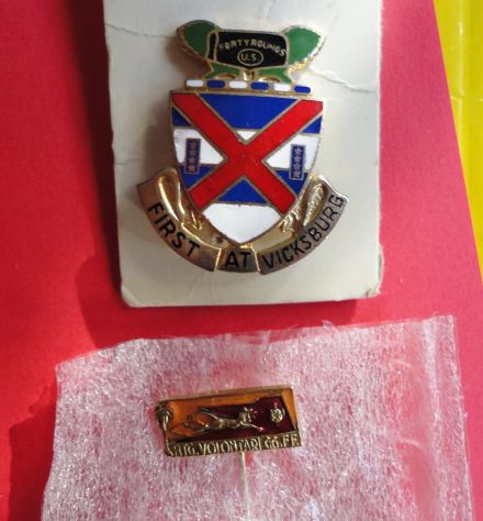 Spille genere militaria e varie - Foto 2