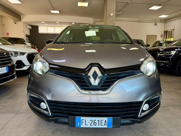 Renault Captur 1.5 dCi 110cv Energy Iconic 2016 - Foto 2