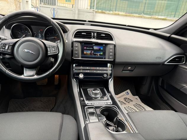 Jaguar XE 2.0 D Turbo Portfolio 2017 come nuova - Foto 7