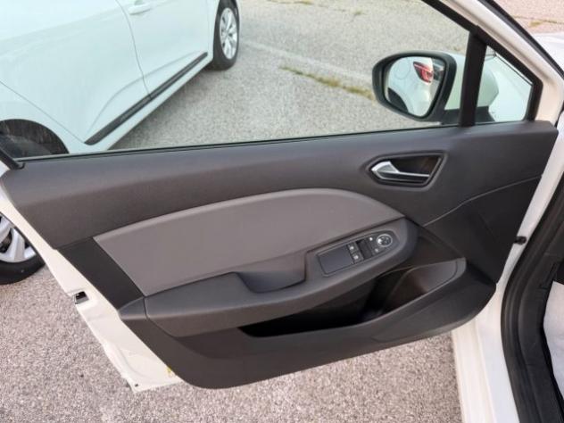 RENAULT Clio Blue dCi 85 CV 5 porte Business rif. 23723163 - Foto 7