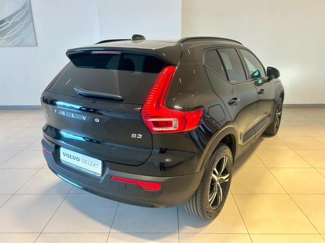 Volvo XC40 B3 Aut. Plus Dark - Foto 2