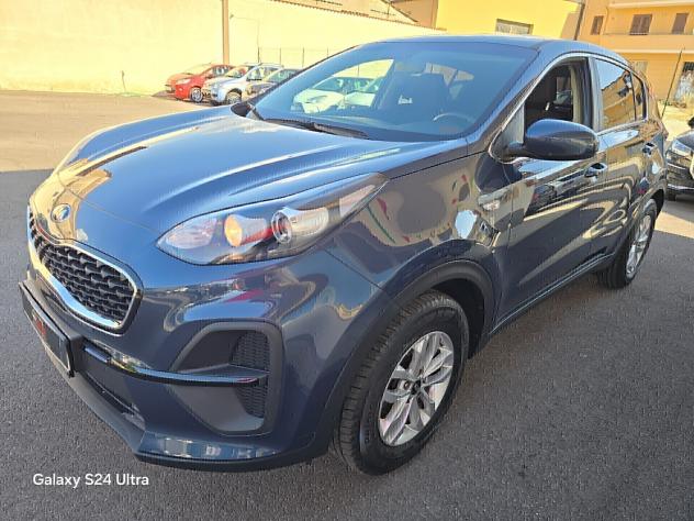 Kia Sportage 1.6 CRDI 136 CV 2WD HYBRID Urban - Foto 3