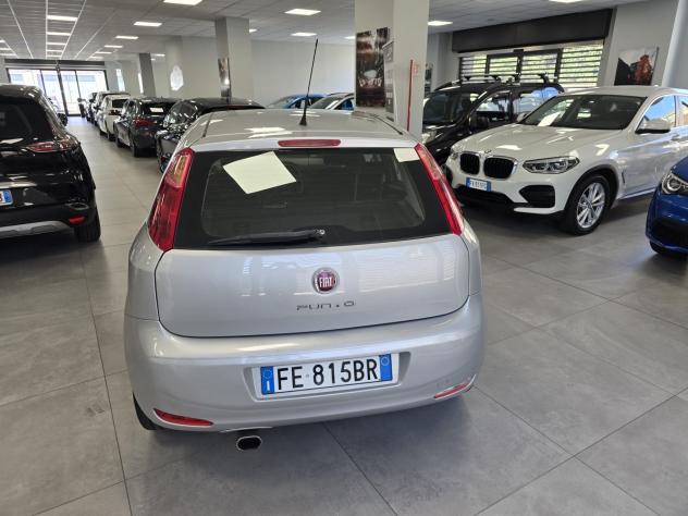 Fiat Punto Evo 1.4 gpl 77cv anno 2016 km 106000 - Foto 6