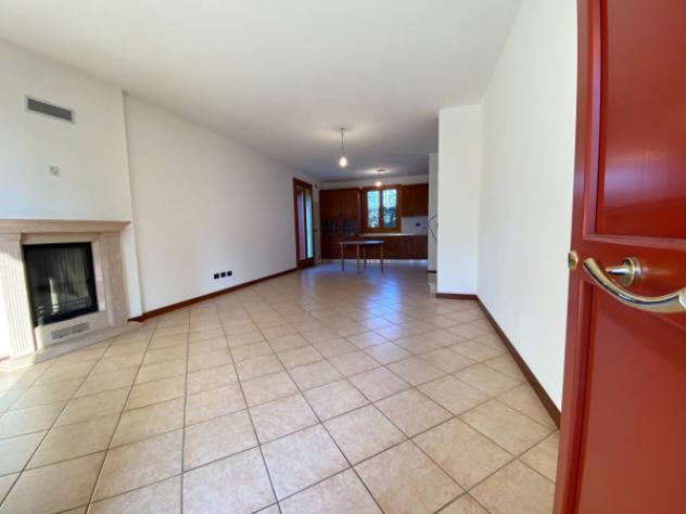 Villa di 210 m² con 4 locali e box auto in vendita a Vigonza - Foto 2