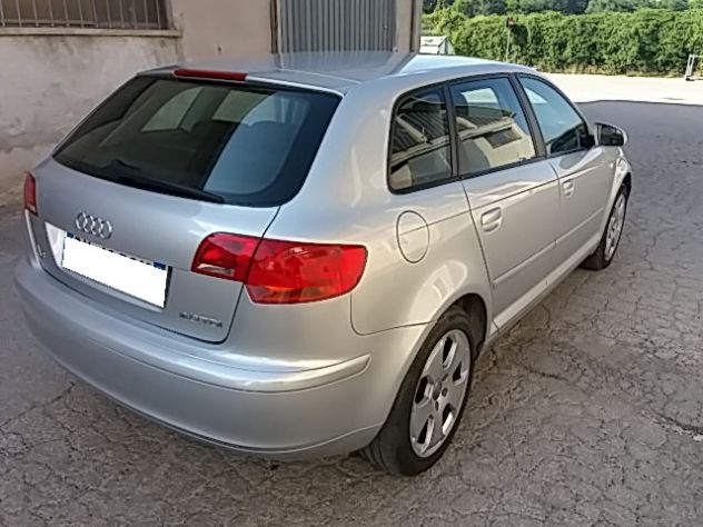 Audi A3 SPB 2.0 TDI Ambition - Foto 4