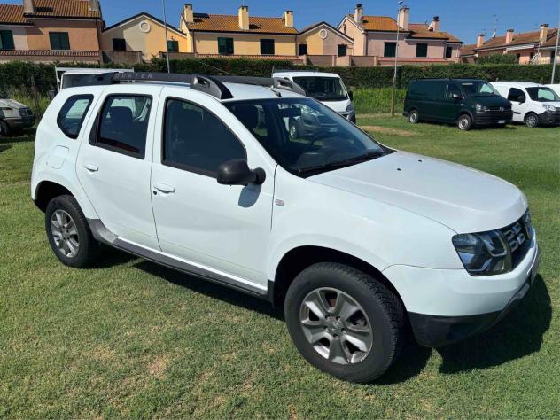 Dacia Duster 1.6 110CV 4x2 GPL Laurte - Foto 5