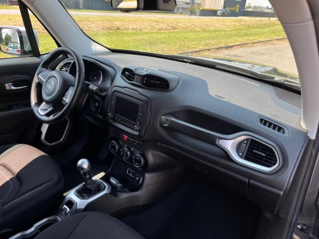 Jeep Renegade 1.6 Mjt 120 CV Longitude - Foto 9