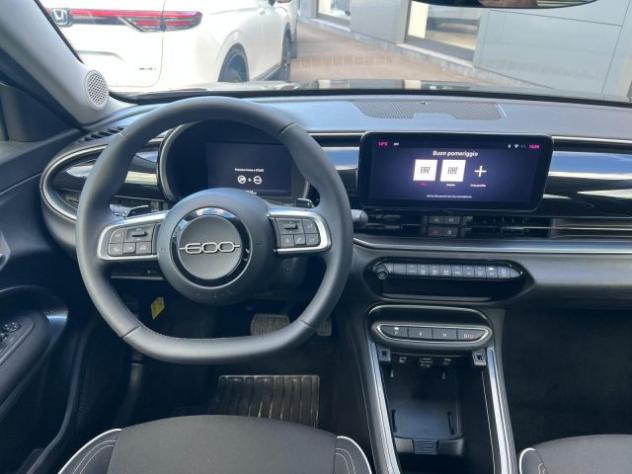 FIAT 600 1.2 Hybrid 145cv DCT MHEV Icon rif. 23625100 - Foto 9