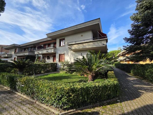 Appartamento in vendita a Ronchi - Massa 120 mq Rif: 1397968