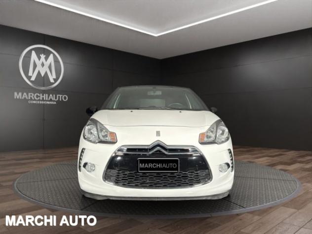 DS AUTOMOBILES DS 3 1.4 HDi 70 Chic rif. 24182327 - Foto 2