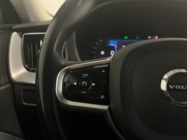 VOLVO XC60 B4 D PLUS DARK AWD AUTO rif. 23925342 - Foto 7