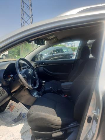 Toyota Avensis 2.2 D-4D 16V Station Wagon - Foto 6