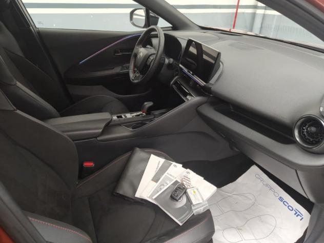 Toyota C-HR 2.0 PHEV FWD GR SPORT - Foto 10