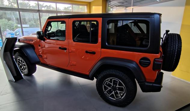Jeep Wrangler 2.0T Unlimited Rubicon Auto 4WD - Foto 5