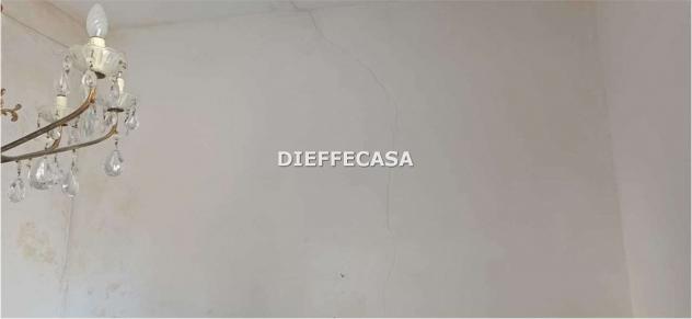 V2620 - In vendita casa indipendente con magazzino e terreno in periferia - Foto 14