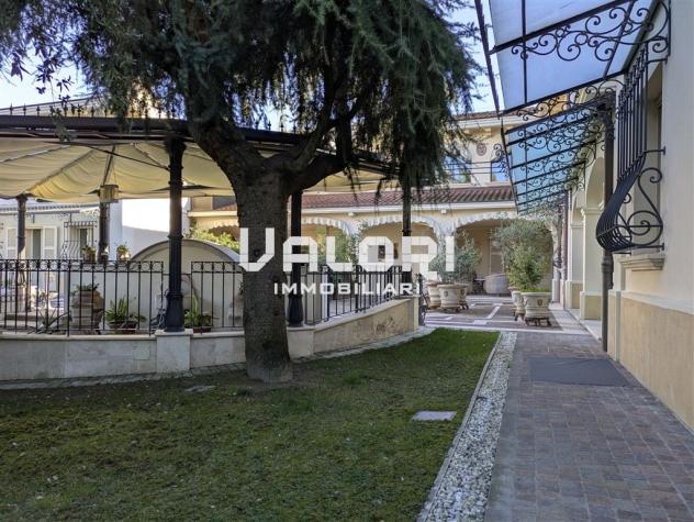 Elegante Residenza Indipendente in Via Firenze a Faenza - Foto 11