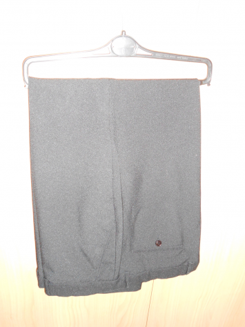 Vendo pantalone uomo di marca Creazioni Edda